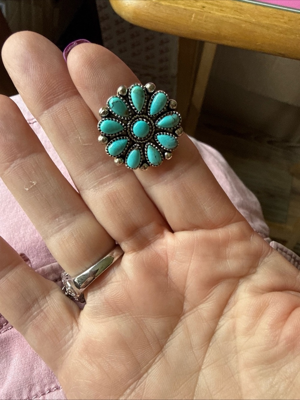 Stauer Turquoise Teardrop Cluster Flower Ring - Blue Stone Floral Design Size 6 - Picture 3 of 6